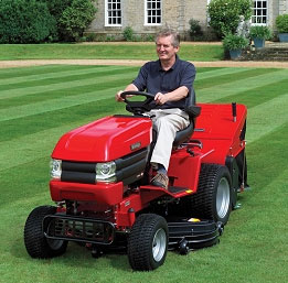 V Series Tractor Mower V20/50H :  : 20 HP B&S Engine 
Intek OHV V-Twin cylinder engine
Hydrostatic Transmission
Electric Start
Electric Clutch
300L Sweeper (Powered Grass Collector)
Electric Lift/Emptying (optional Extra)
Combi Deck (50 inch)